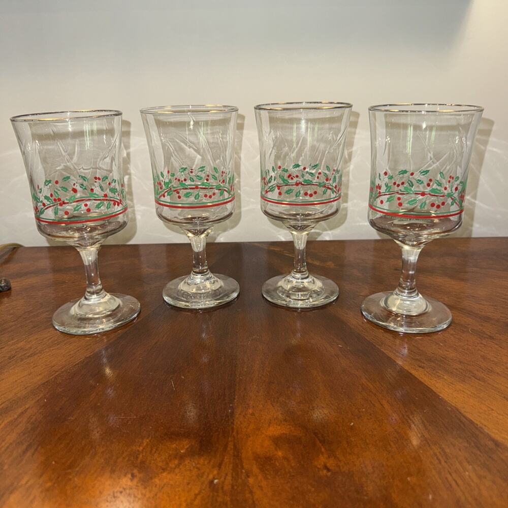 Vintage Libbey Arby's Christmas Holly Berry Water Goblets Set of 4 1983-1987